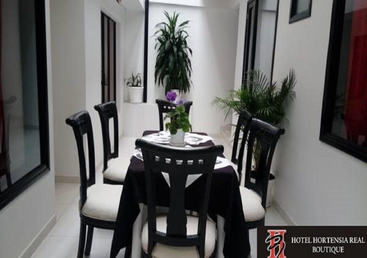Hotel Hortensia Real ไพพ่า ภายนอก รูปภาพ