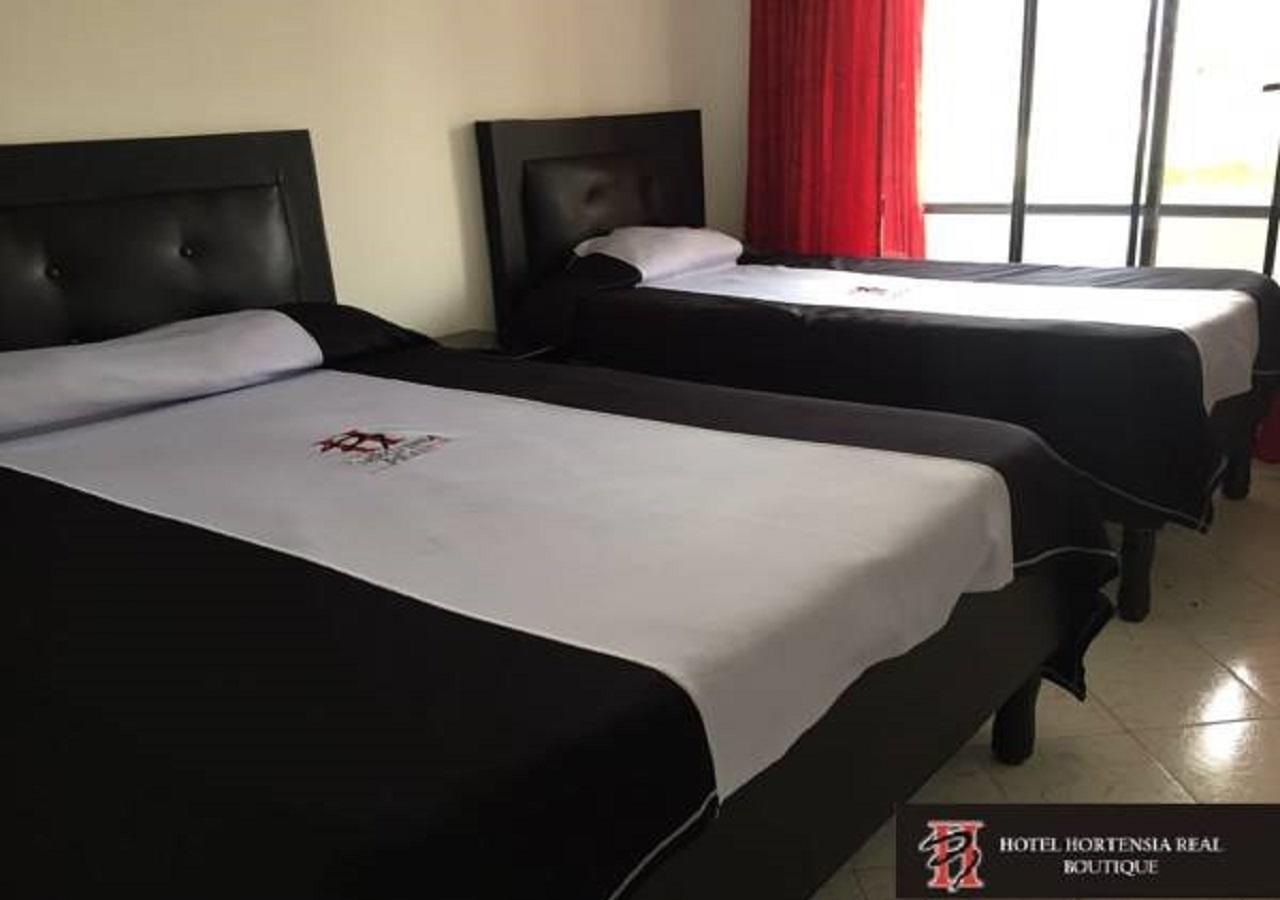Hotel Hortensia Real ไพพ่า ภายนอก รูปภาพ