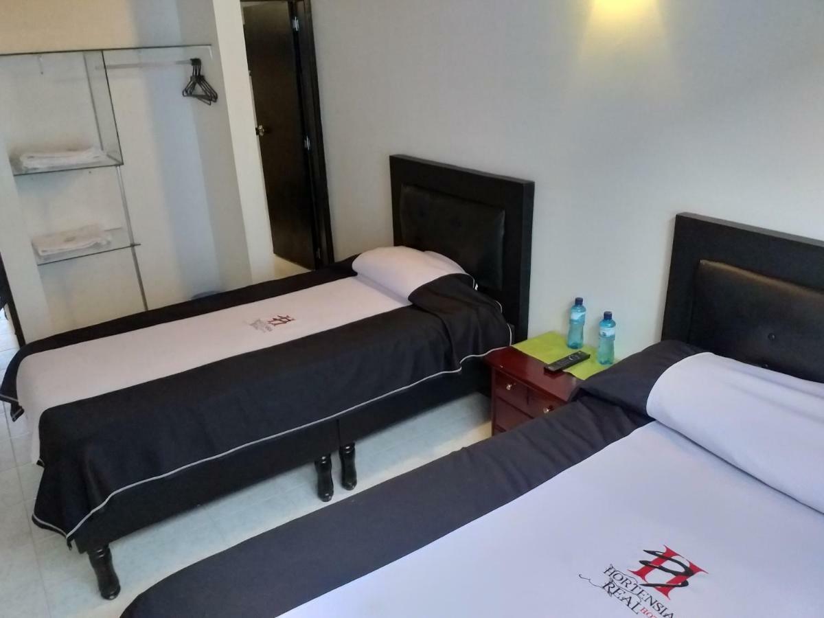 Hotel Hortensia Real ไพพ่า ภายนอก รูปภาพ