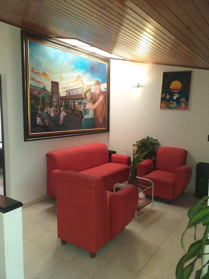 Hotel Hortensia Real ไพพ่า ภายนอก รูปภาพ