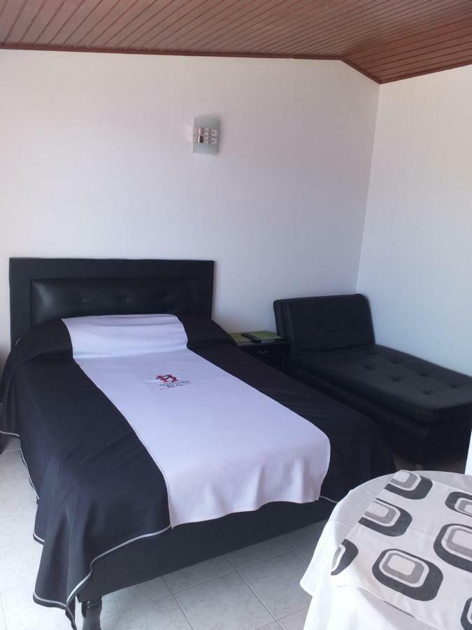 Hotel Hortensia Real ไพพ่า ภายนอก รูปภาพ